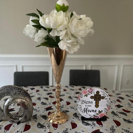 Zees Private Room Норфолк Экстерьер фото